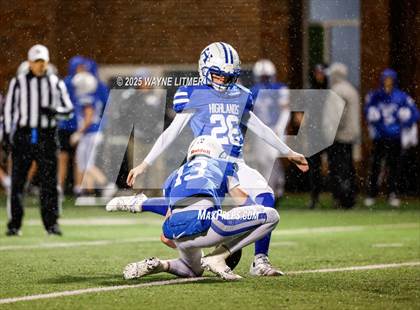 Thumbnail 3 in FR: Covington Catholic @ Highlands photogallery.