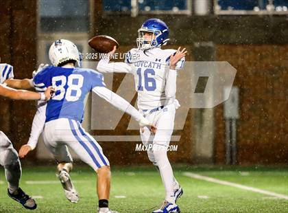 Thumbnail 1 in FR: Covington Catholic @ Highlands photogallery.