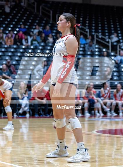 Thumbnail 1 in Wimberley vs. Randall (UIL 4A Volleyball Division II Final) photogallery.
