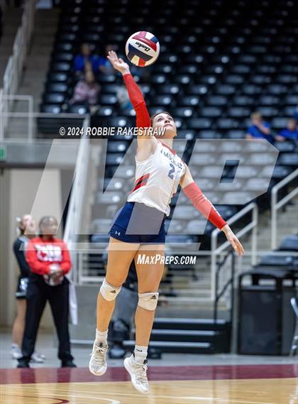 Thumbnail 2 in Wimberley vs. Randall (UIL 4A Volleyball Division II Final) photogallery.