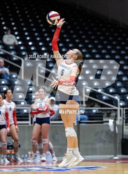 Thumbnail 2 in Wimberley vs. Randall (UIL 4A Volleyball Division II Final) photogallery.