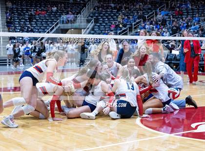 Thumbnail 1 in Wimberley vs. Randall (UIL 4A Volleyball Division II Final) photogallery.
