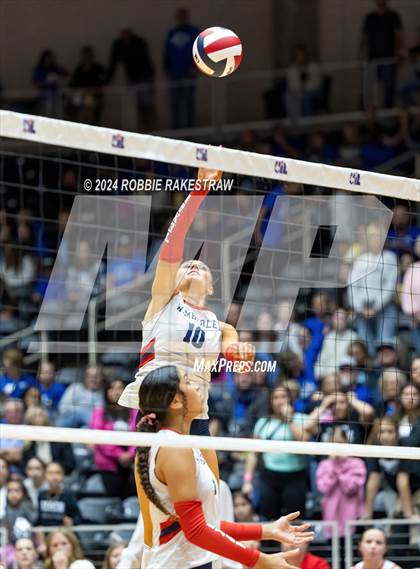 Thumbnail 3 in Wimberley vs. Randall (UIL 4A Volleyball Division II Final) photogallery.