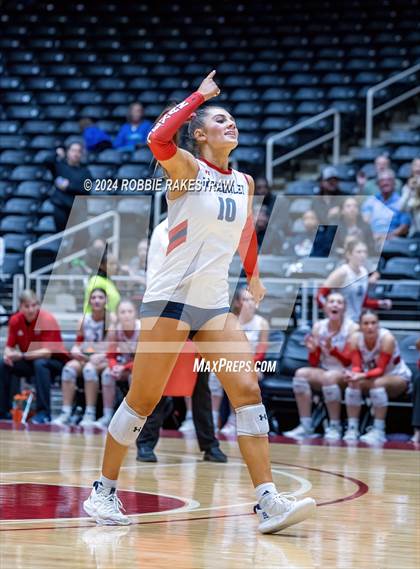 Thumbnail 2 in Wimberley vs. Randall (UIL 4A Volleyball Division II Final) photogallery.