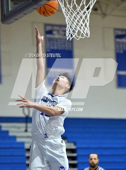 Thumbnail 2 in Futures @ Davis Sr. (Les Curry Invitational) photogallery.