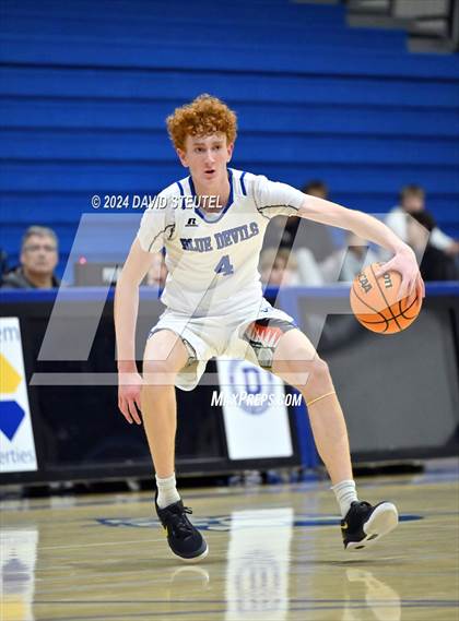 Thumbnail 3 in Futures @ Davis Sr. (Les Curry Invitational) photogallery.