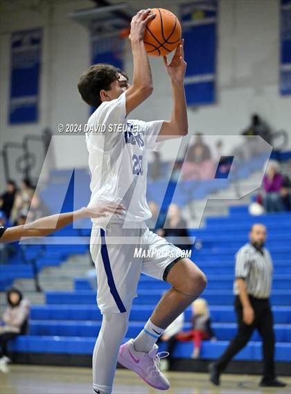 Thumbnail 3 in Futures @ Davis Sr. (Les Curry Invitational) photogallery.