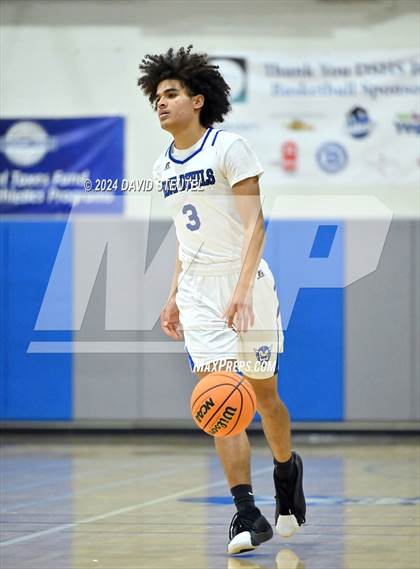 Thumbnail 1 in Futures @ Davis Sr. (Les Curry Invitational) photogallery.