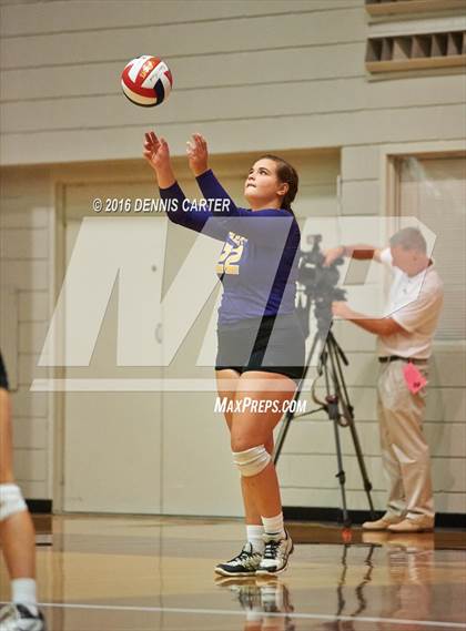 Thumbnail 1 in Savannah Christian vs. Calvary Day (GHSA 1A Final) photogallery.