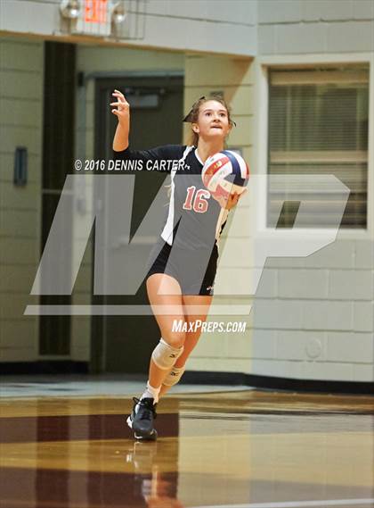 Thumbnail 2 in Savannah Christian vs. Calvary Day (GHSA 1A Final) photogallery.