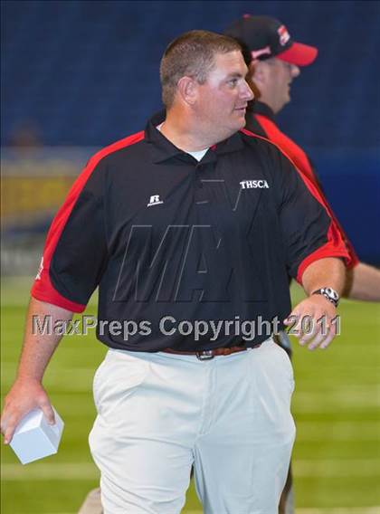Thumbnail 2 in 2010 THSCA All-Star Football Game photogallery.