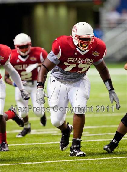 Thumbnail 2 in 2010 THSCA All-Star Football Game photogallery.