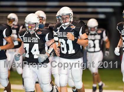Thumbnail 1 in 2010 THSCA All-Star Football Game photogallery.