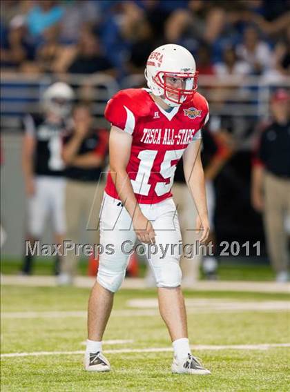Thumbnail 2 in 2010 THSCA All-Star Football Game photogallery.