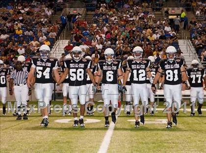 Thumbnail 2 in 2010 THSCA All-Star Football Game photogallery.