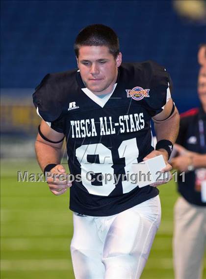 Thumbnail 2 in 2010 THSCA All-Star Football Game photogallery.