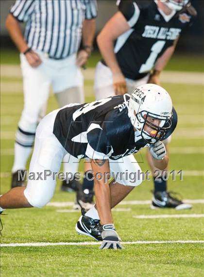 Thumbnail 3 in 2010 THSCA All-Star Football Game photogallery.