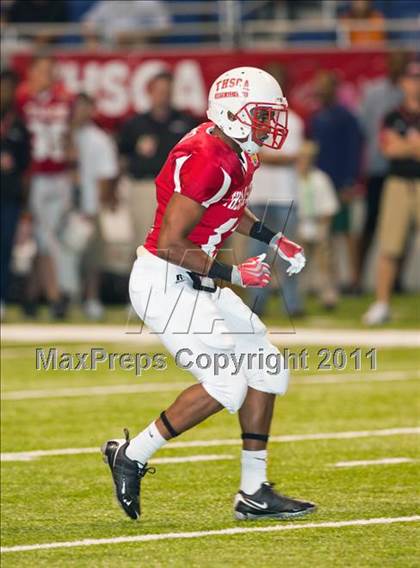 Thumbnail 3 in 2010 THSCA All-Star Football Game photogallery.