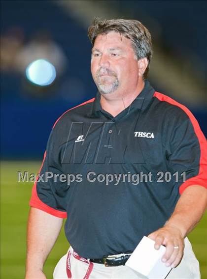 Thumbnail 1 in 2010 THSCA All-Star Football Game photogallery.