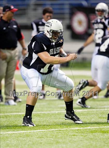 Thumbnail 2 in 2010 THSCA All-Star Football Game photogallery.