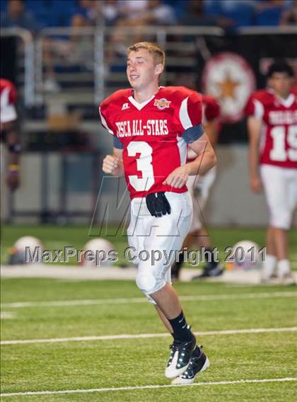 Thumbnail 2 in 2010 THSCA All-Star Football Game photogallery.