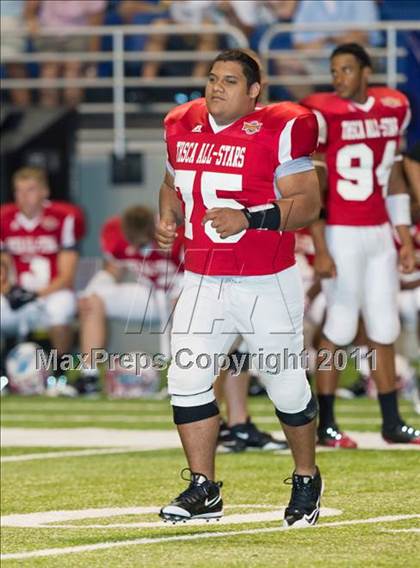 Thumbnail 3 in 2010 THSCA All-Star Football Game photogallery.