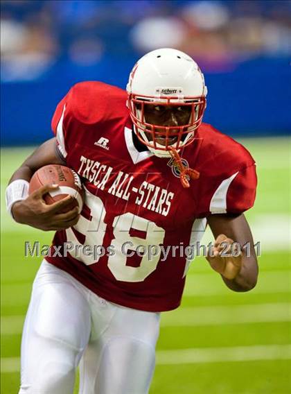 Thumbnail 2 in 2010 THSCA All-Star Football Game photogallery.