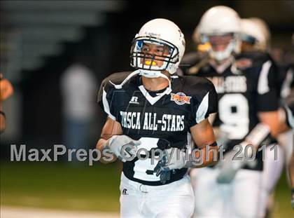 Thumbnail 3 in 2010 THSCA All-Star Football Game photogallery.