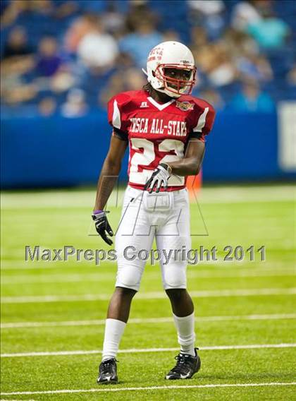 Thumbnail 3 in 2010 THSCA All-Star Football Game photogallery.