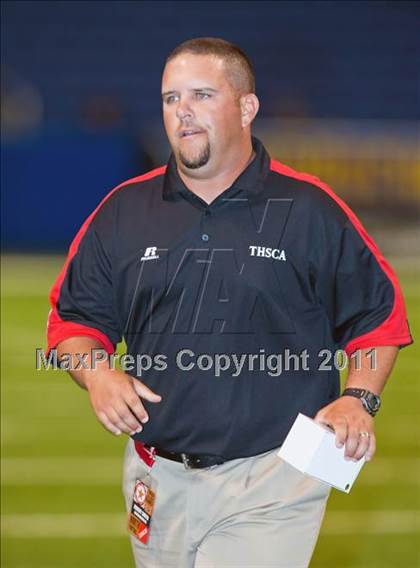 Thumbnail 3 in 2010 THSCA All-Star Football Game photogallery.