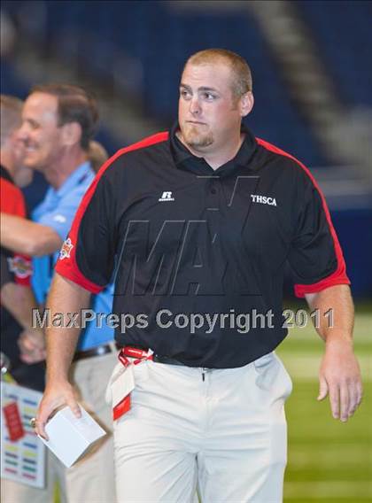 Thumbnail 3 in 2010 THSCA All-Star Football Game photogallery.