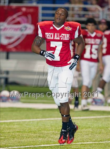 Thumbnail 1 in 2010 THSCA All-Star Football Game photogallery.