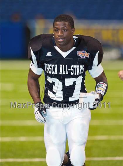 Thumbnail 1 in 2010 THSCA All-Star Football Game photogallery.