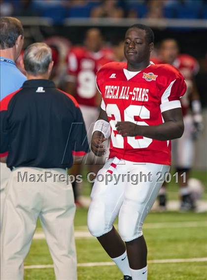 Thumbnail 2 in 2010 THSCA All-Star Football Game photogallery.