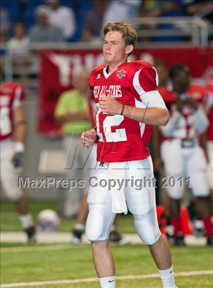 Thumbnail 1 in 2010 THSCA All-Star Football Game photogallery.