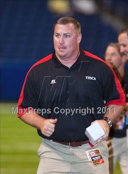 Thumbnail 1 in 2010 THSCA All-Star Football Game photogallery.