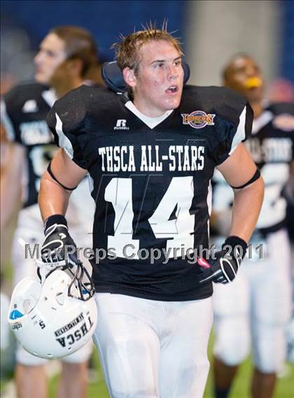Thumbnail 3 in 2010 THSCA All-Star Football Game photogallery.