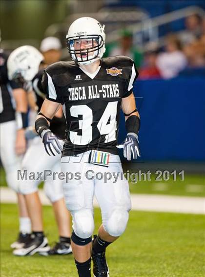 Thumbnail 1 in 2010 THSCA All-Star Football Game photogallery.