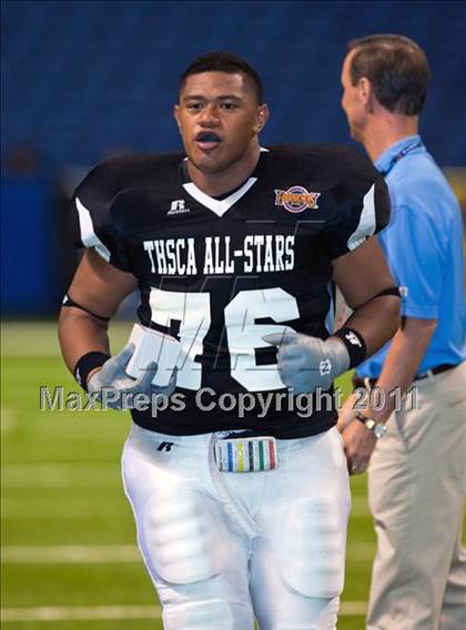 Thumbnail 1 in 2010 THSCA All-Star Football Game photogallery.