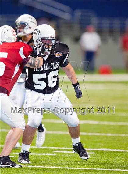 Thumbnail 2 in 2010 THSCA All-Star Football Game photogallery.