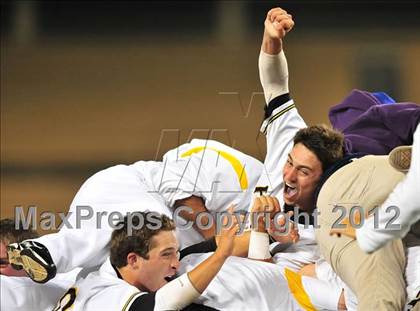 Thumbnail 1 in Newbury Park vs. Corona (CIF SS D1 Final) photogallery.