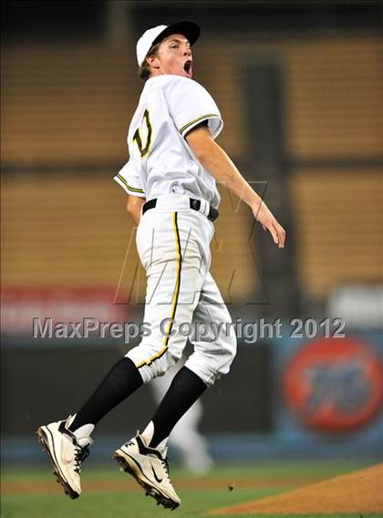 Thumbnail 2 in Newbury Park vs. Corona (CIF SS D1 Final) photogallery.