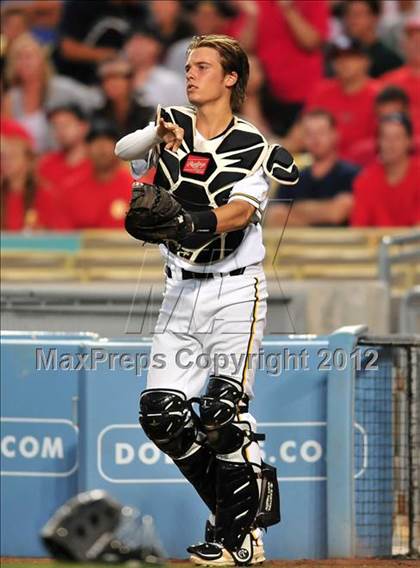 Thumbnail 2 in Newbury Park vs. Corona (CIF SS D1 Final) photogallery.