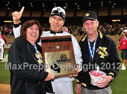 Thumbnail 3 in Newbury Park vs. Corona (CIF SS D1 Final) photogallery.