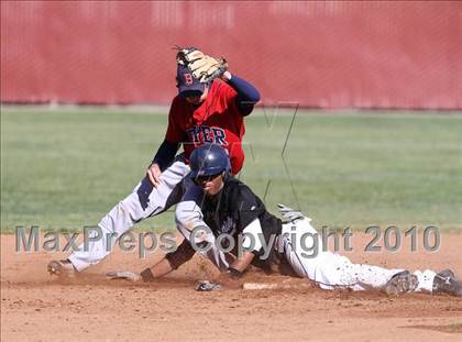 Thumbnail 2 in Deer Valley vs. Beyer (Righetti Spring Classic) photogallery.