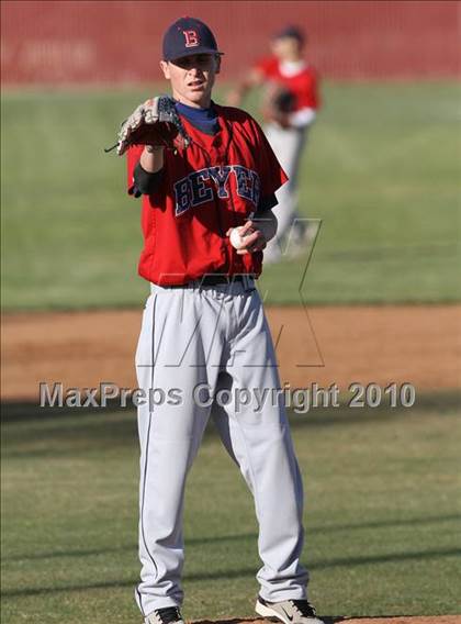 Thumbnail 3 in Deer Valley vs. Beyer (Righetti Spring Classic) photogallery.