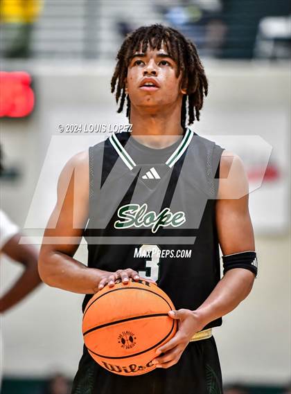 Thumbnail 1 in Sunnyslope @ St. John Bosco (Damien Classic) photogallery.