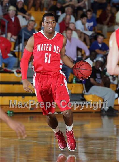 Thumbnail 1 in St. Raymond Boys vs. Mater Dei (City of Palms Classic) photogallery.