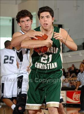 Thumbnail 3 in Flintridge Prep vs. Ontario Christian (SoCal Shootout) photogallery.