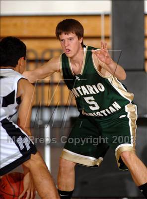 Thumbnail 3 in Flintridge Prep vs. Ontario Christian (SoCal Shootout) photogallery.